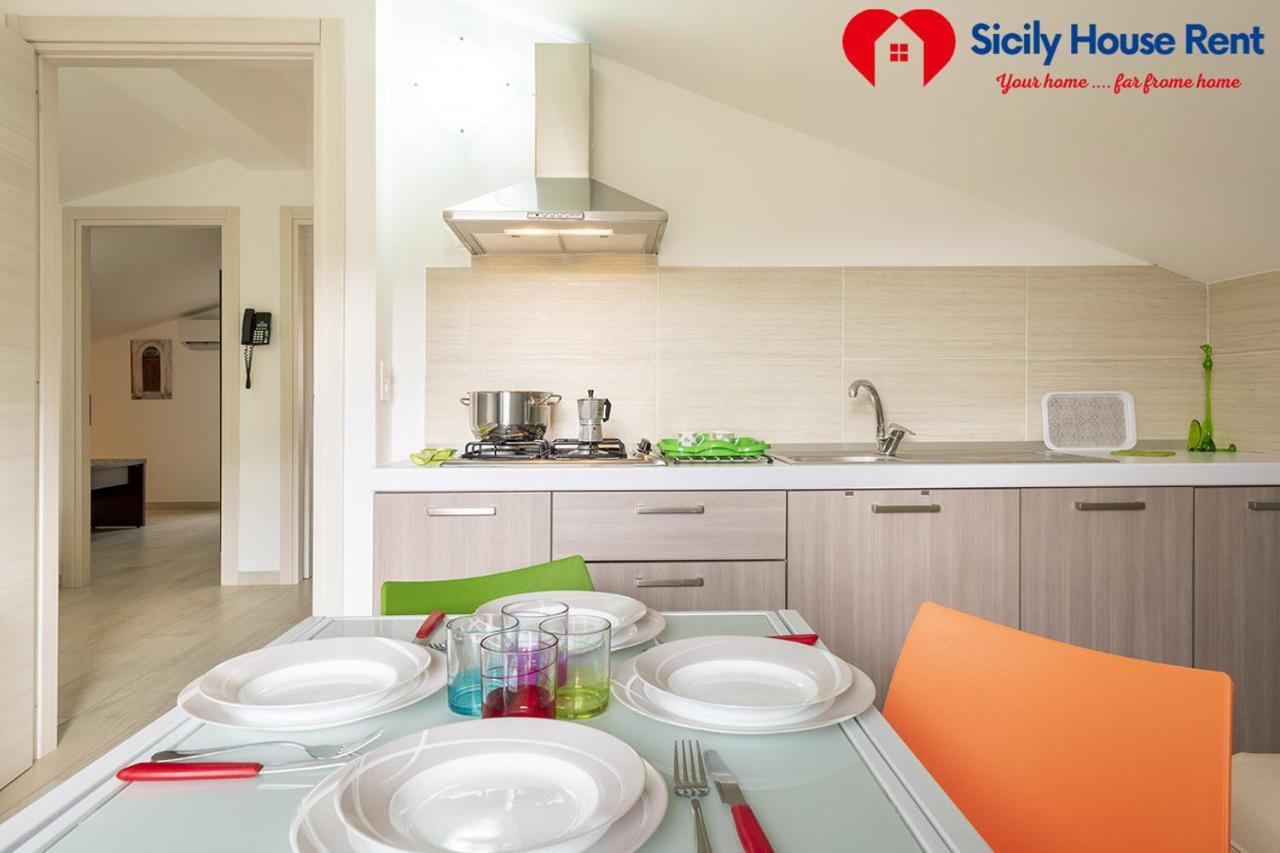 קאסטלמארה דל גולפו Borgo Aranci - Appartamento In Villa Garofalo - 15B מראה חיצוני תמונה
