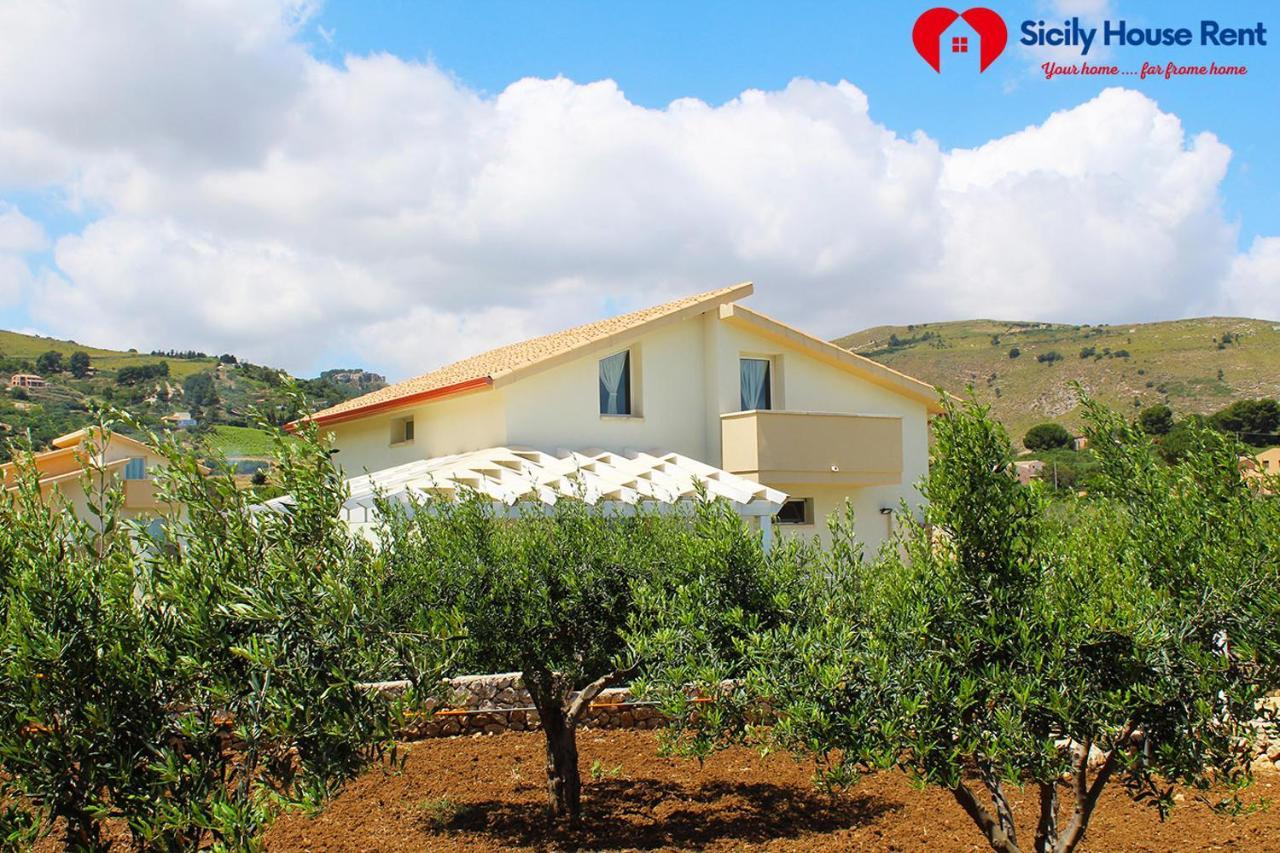 קאסטלמארה דל גולפו Borgo Aranci - Appartamento In Villa Garofalo - 15B מראה חיצוני תמונה